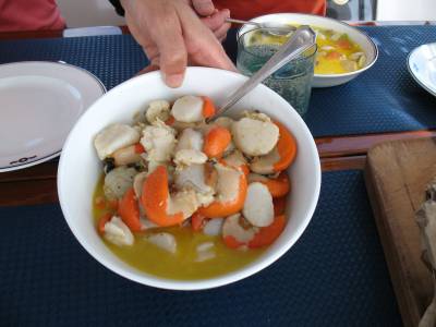 Scallops for dinner - in the US you don't get the orange parts!